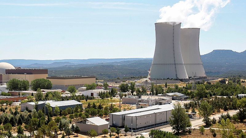 24 horas - Foro Nuclear avisa: "No podemos seguir funcionando a pérdidas" - Escuchar ahora
