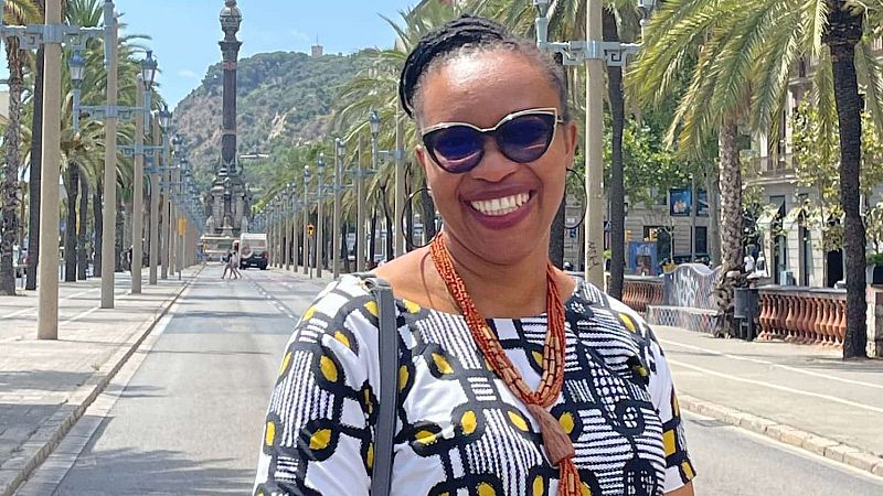 África hoy - La Dra. Nigeriana Ijeoma Uzoma, Beca Guadalupe de Harambee - 15/09/21 - escuchar ahora