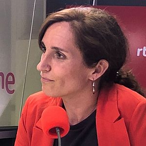 Madrid Informativos - RNE - Madrid Informativos - RNE -  Mónica García: "La homofobia no está en la cabeza de la izquierda, está expandiéndose en nuestras calles" - Escuchar ahora