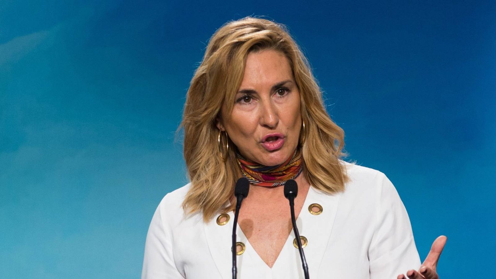 24 horas - Ana Beltrán, PP: "Los homenajes a etarras se permiten por las deudas de Sánchez con Bildu" - Escuchar ahora