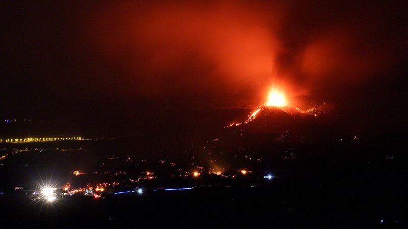 24 horas - Una vida y tres erupciones volcánicas en La Palma - Escuchar ahora