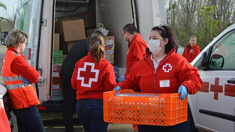 Más cerca - Plan de acción humanitario en La Palma - Escuchar ahora 