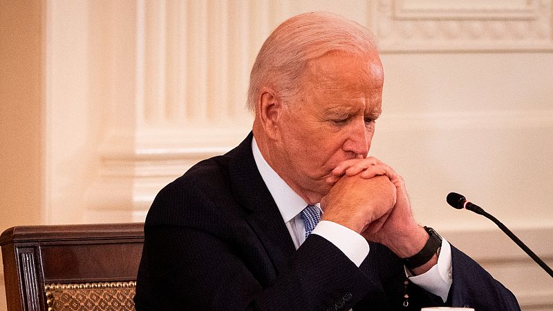 14 horas - Afganistán y la crisis económica ponen a Biden en aprietos - Escuchar ahora