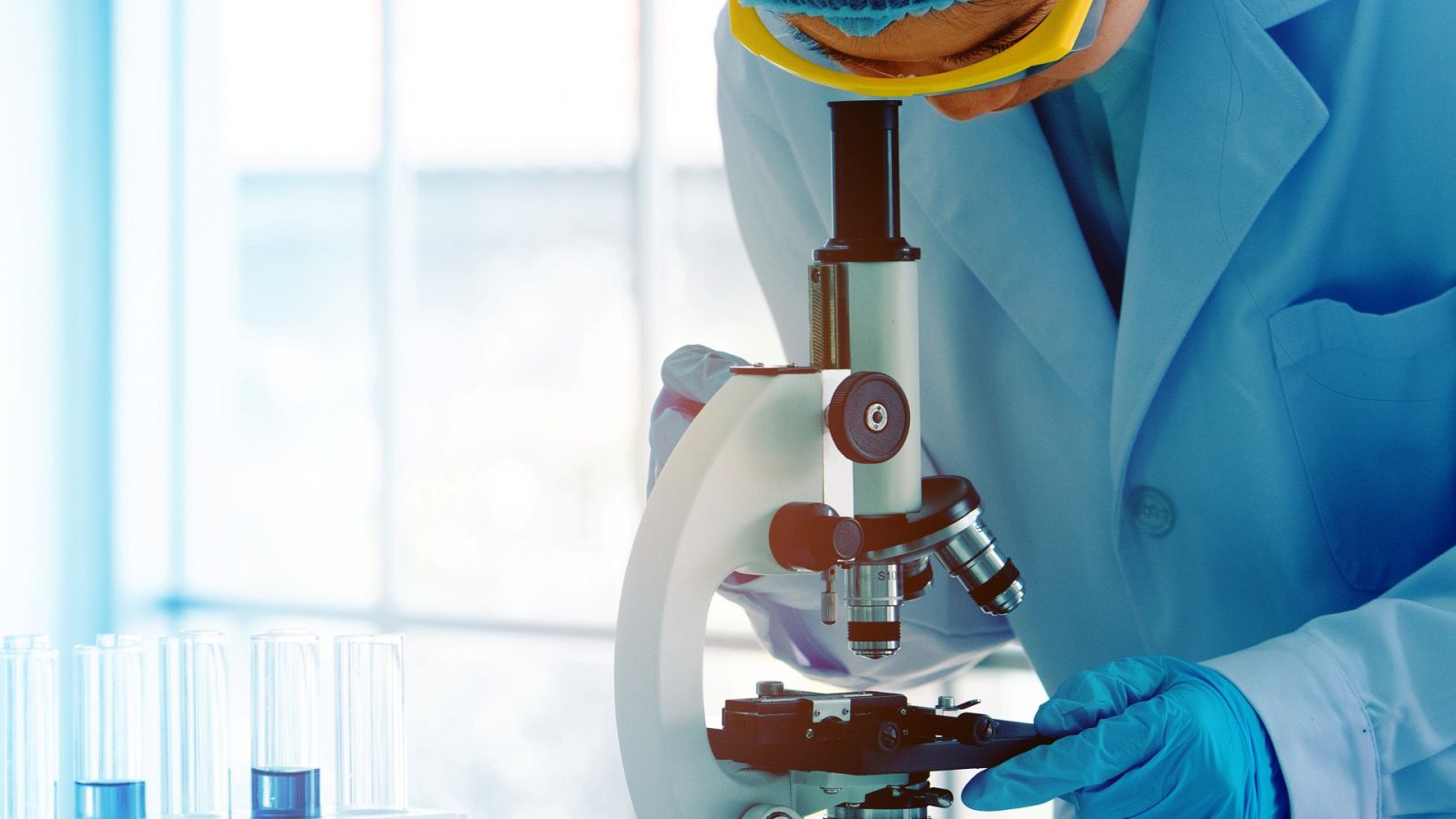 Gente despierta - "Cada vez se valora más la necesidad de contar ciencia, pero hay que invertir en ello" - Escuchar ahora