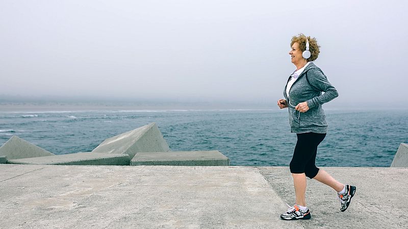 María Vallet nos ayuda a envejecer - Escuchar ahora