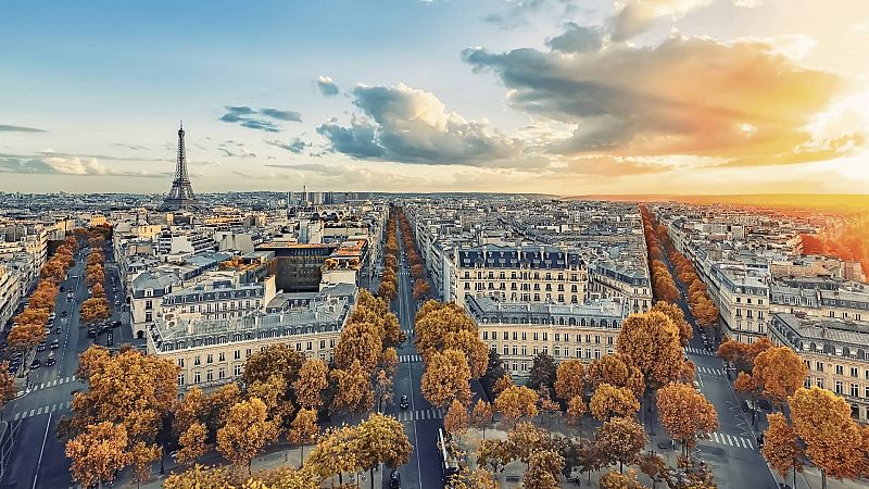 Gente despierta - Un poeta en París - Poesía en el otoño de París - Escuchar ahora