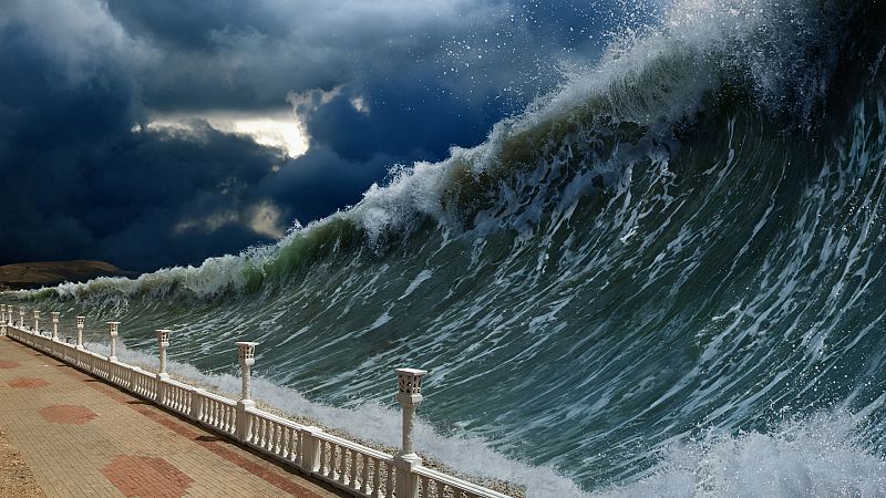 A golpe de bit - Expertos descartan rotundamente mega tsunami en Canarias - 06/10/21 - escuchar ahora