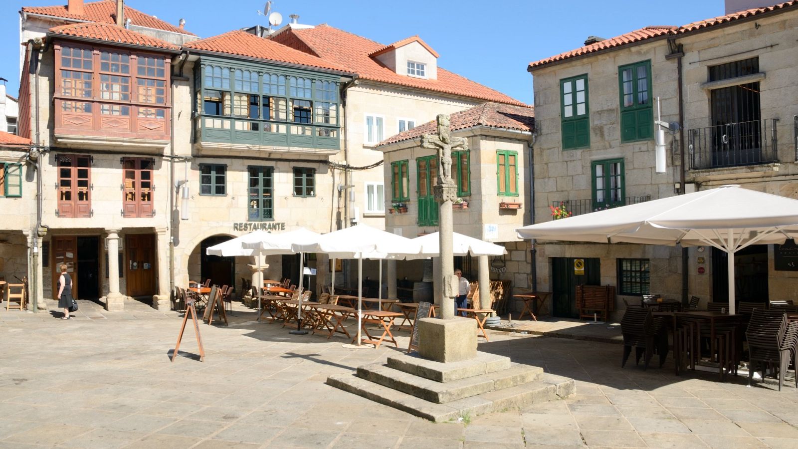 Nómadas - Pontevedra, la vida en las plazas - 09/10/21 - escuchar ahora