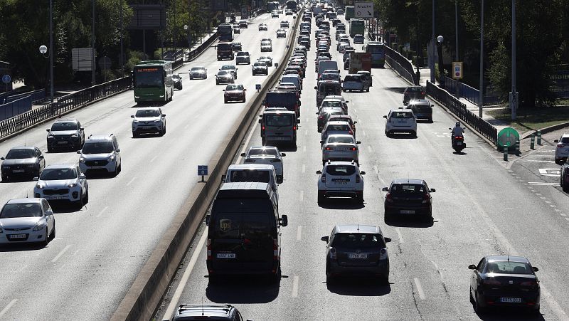 España a las 8 Fin de semana - El turismo remonta en el primer puente sin restricciones - Escuchar ahora
