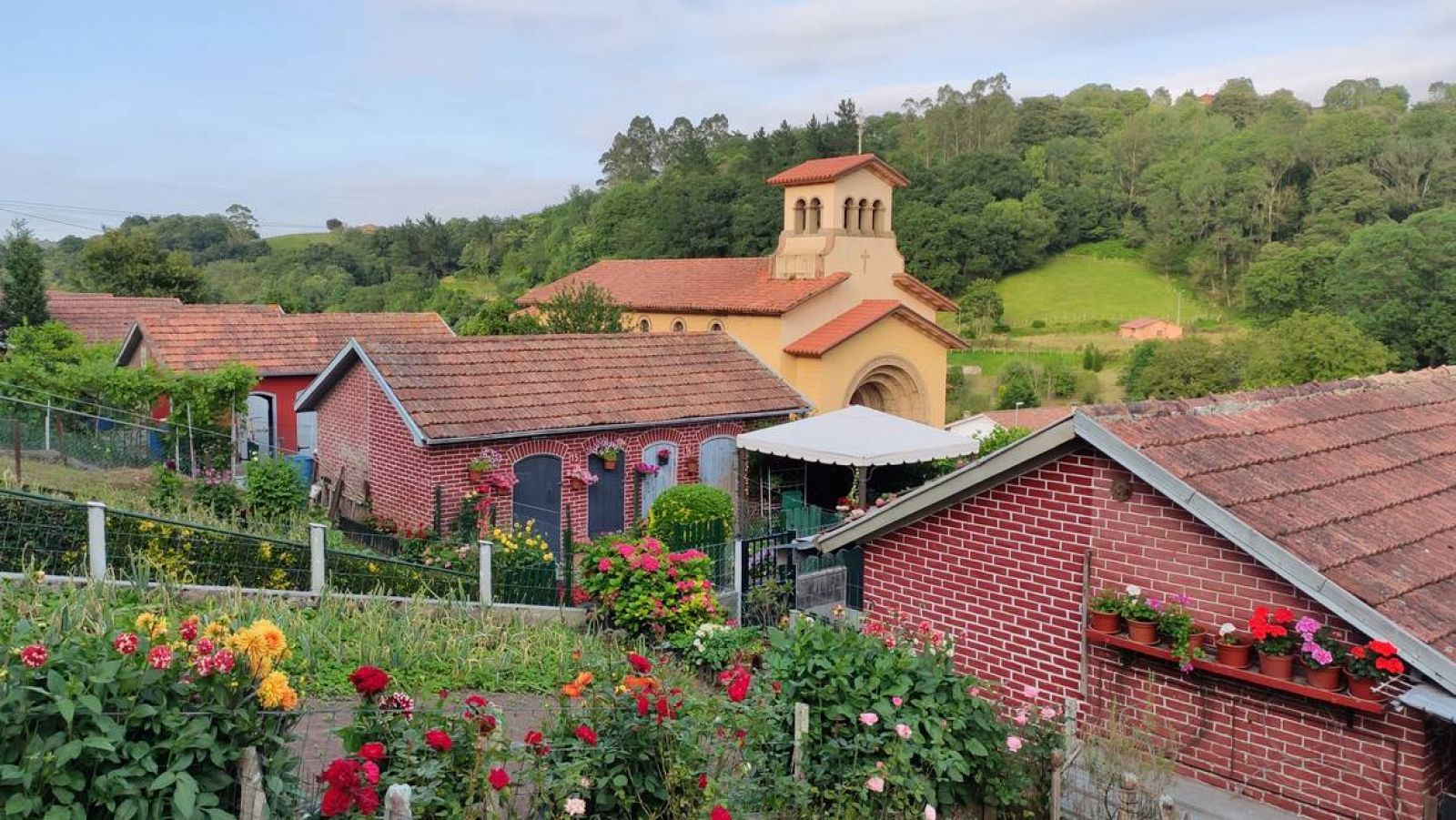 24 horas - La mujer rural en Siero, Asturias: "Aquí hay muchas opciones" - Escuchar ahora