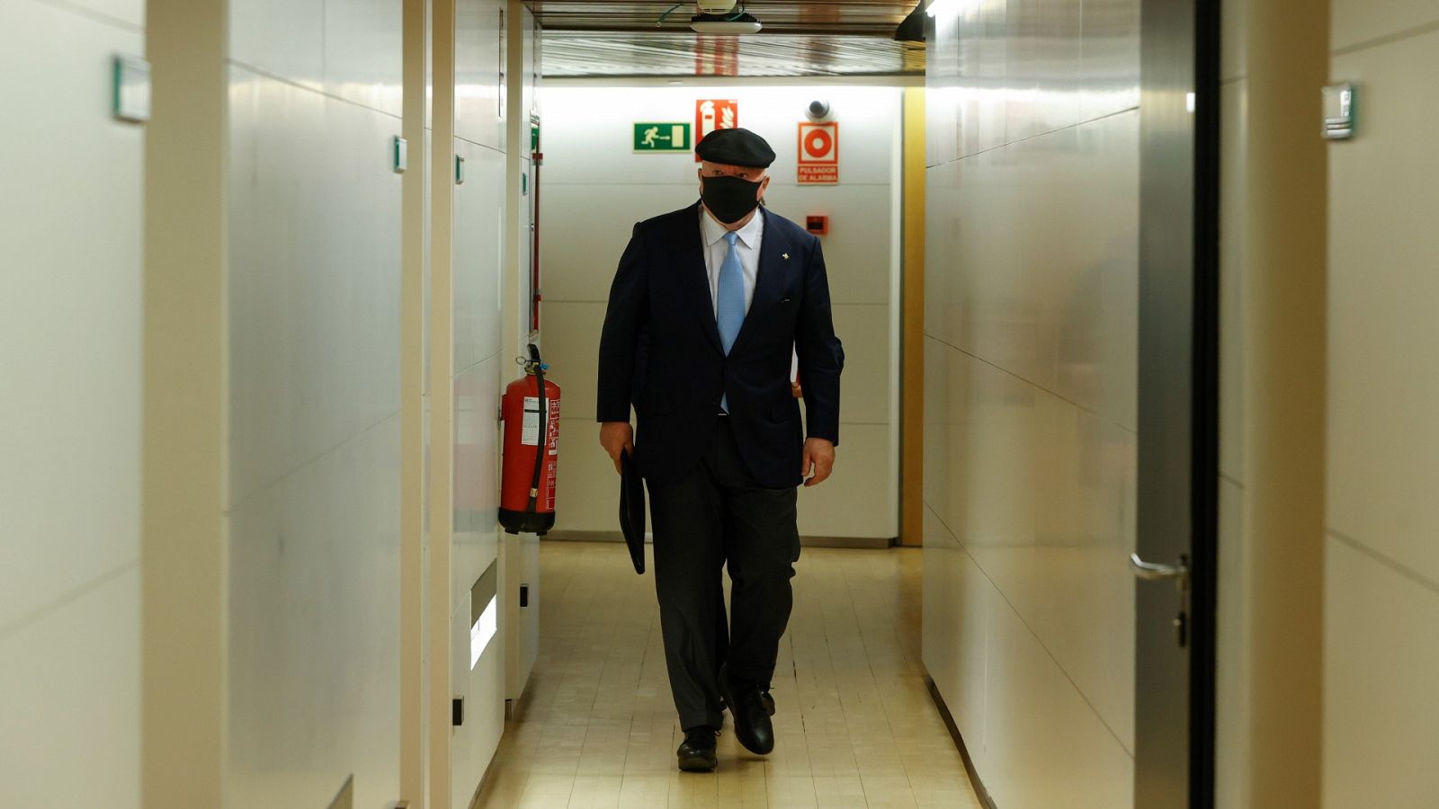 14 horas - Espionaje a abogados y empresarios en el primer juicio a Villarejo - Escuchar ahora 