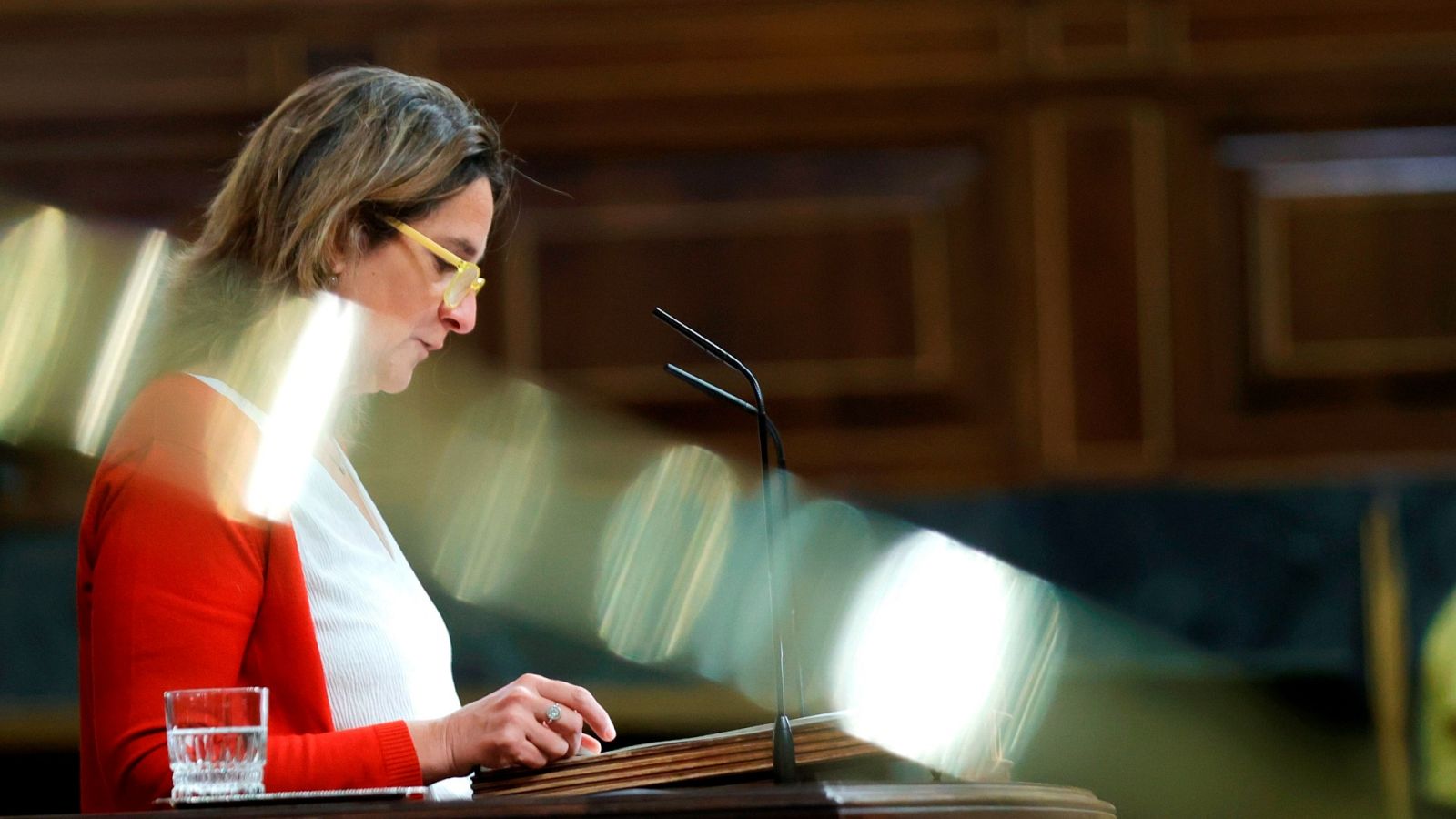 Las mañanas de RNE con Íñigo Alfonso - Decreto energético: sin recortes para las eléctricas con "precios razonables" - Escuchar ahora 