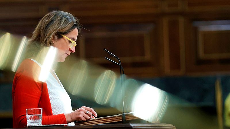 Las mañanas de RNE con Íñigo Alfonso - Decreto energético: sin recortes para las eléctricas con "precios razonables" - Escuchar ahora 