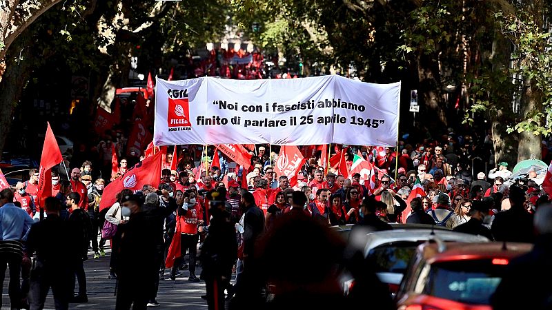 14 horas Fin de Semana - Manifestaciones antifascistas en Italia: Piden la ilegalización de Forza Nuova - Escuchar ahora