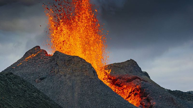 Espacio en blanco - El fuego de la Tierra: volcanes - 17/10/21 - escuchar ahora