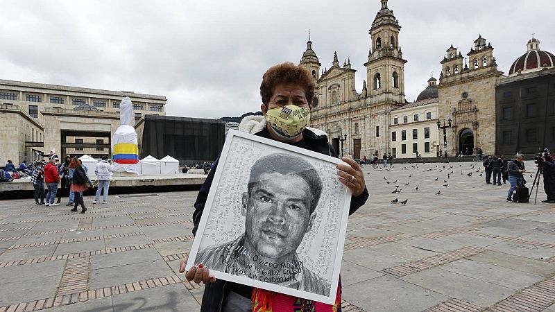 Reportajes 5 continentes - Colombia no olvida los falsos positivos - Escuchar ahora
