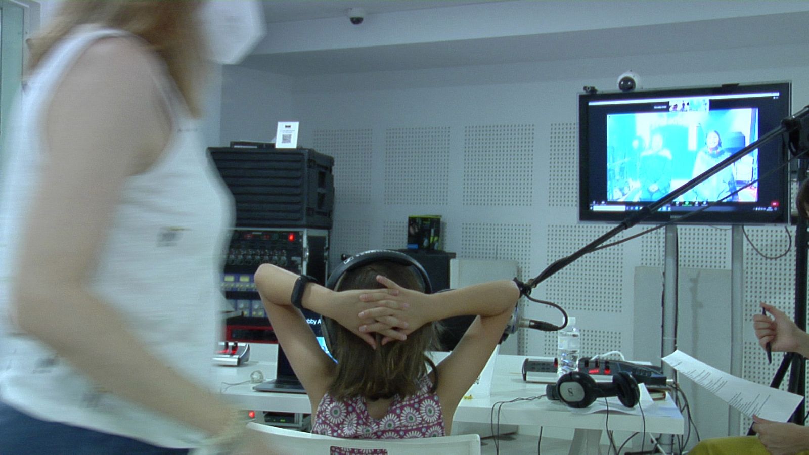 Al otro lado - Capítulo 4: La familia - Escuchar ahora