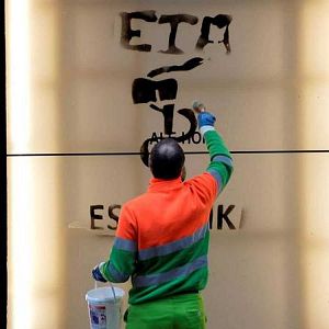  - Más Cerca - ¿Qué queda de ETA 10 años después? - Escuchar ahora