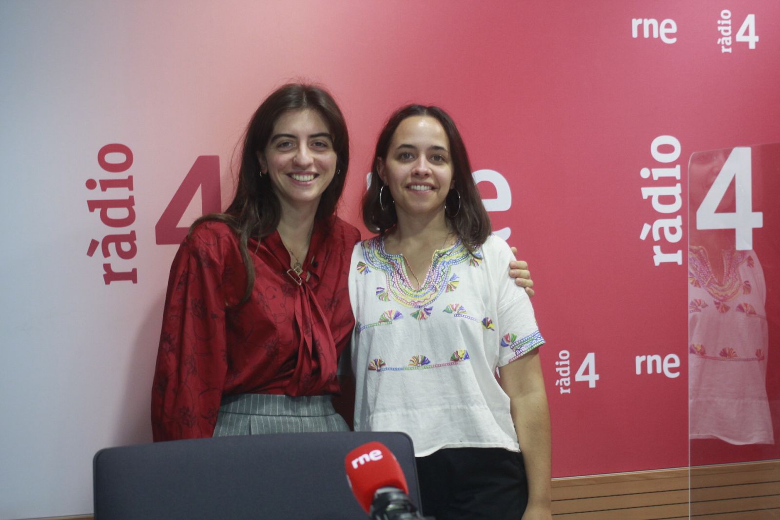 Avui Sortim - Fiat Lux amb Tarta Relena