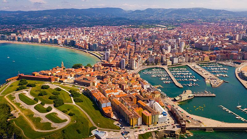 Nómadas - Gijón, la vida a lo grande - 23/10/21 - escuchar ahora