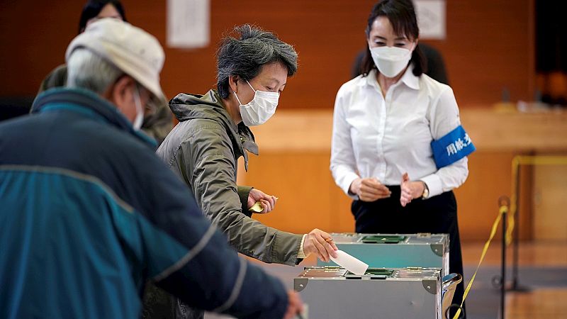 España a las 8 Fin de Semana - Japón celebra elecciones con el partido de Kishida como favorito - Escuchar ahora