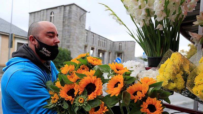 Las mañanas de RNE con Íñigo Alfonso - El sector de las flores prevé ventas a niveles prepandemia por el Día de Todos los Santos - Escuchar ahora