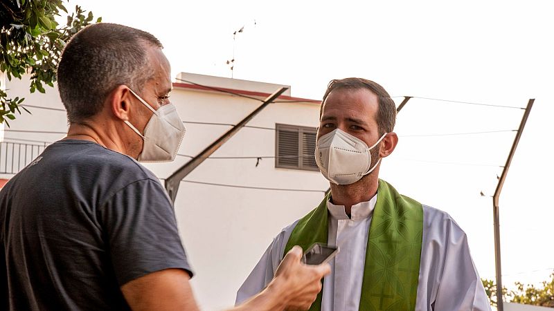 Las mañanas de RNE con Íñigo Alfonso - El rincón de la memoria de Todoque: "Recordar a los difuntos hoy cobra una significación especial" - Escuchar ahora 