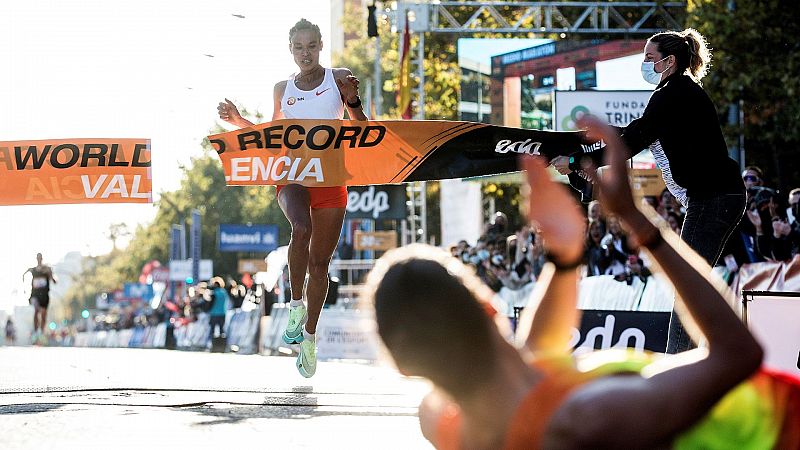 Radiogaceta de los Deportes - El porqué de la revolución en el atletismo batiendo marcas