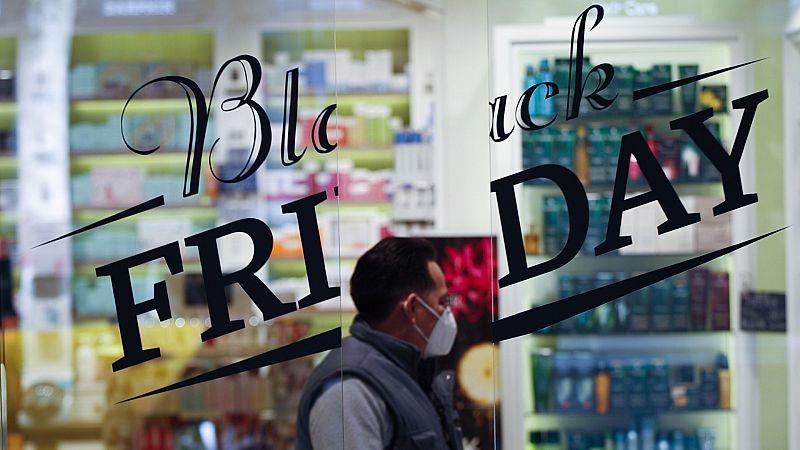 Las Mañanas de RNE con Íñigo Alfonso - A las puertas del Black Friday y Navidad: "Está garantizado el suministro en las tiendas" - Escuchar ahora