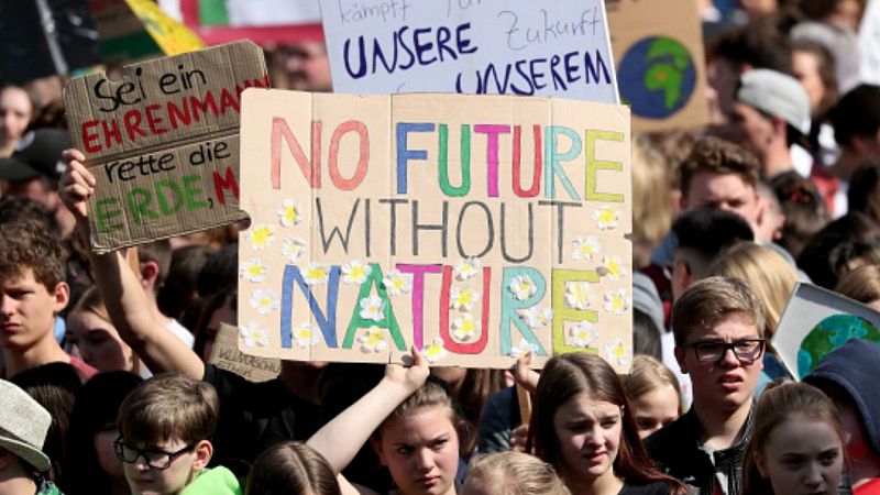 24 horas - Los j�venes piden soluciones reales contra el cambio clim�tico para tener un futuro - Escuchar ahora