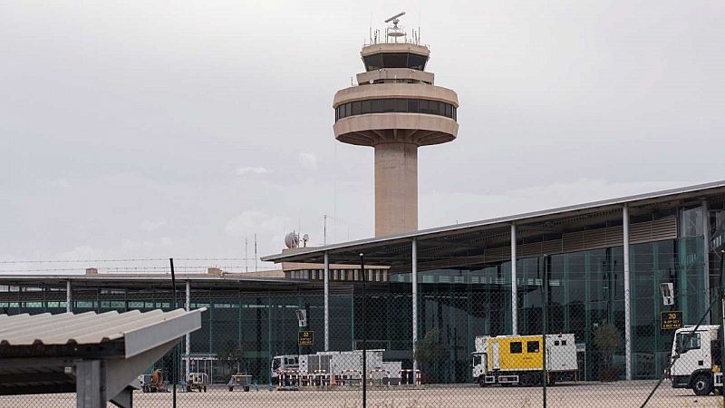 Boletines RNE - La Fiscalía pide prisión por sedición a los huidos del avión en Palma - Escuchar ahora