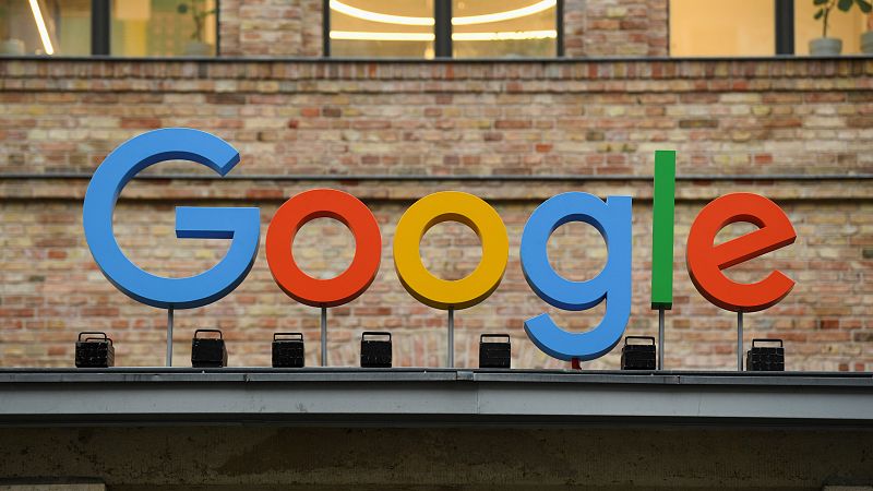 Boletines RNE - La justicia europea confirma la multa de 2.400 millones a Google por abuso de posición dominante - Escuchar ahora