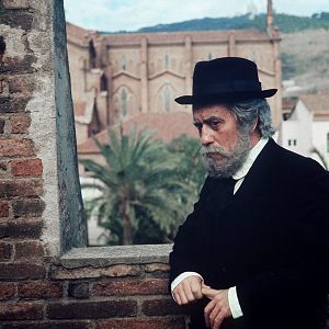 Joyas del archivo sonoro - Joyas del archivo sonoro - José Luis López Vázquez da vida en el cine a Antonio Gaudí - Escuchar ahora