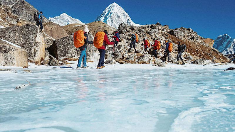 Primer trekking inclusivo a la base del Everest - Escuchar ahora