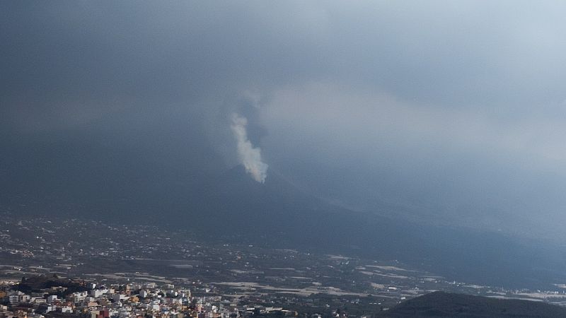 Las mañanas de RNE con Íñigo Alfonso - Nueva suspensión de clases en La Palma por la calidad del aire - Escuchar ahora 
