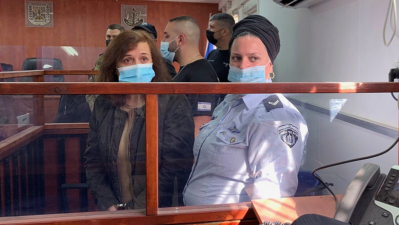 Boletines RNE - La cooperante española Juana Ruiz, condenada a 13 meses de prisión en Israel y 14.000 euros de multa - Escuchar ahora