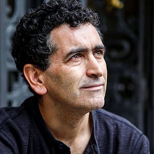 La hora azul - La hora azul - La hora azul con...Juan Mayorga - 19/11/21 - escuchar ahora