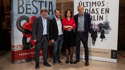 Tarde lo que tarde - Premio Planeta 2021, la gran fiesta literaria - Escuchar ahora