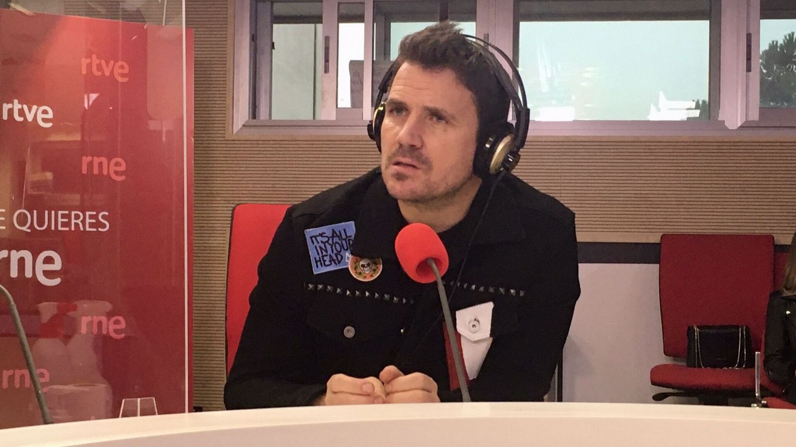 Tarde lo que tarde - Dani Martín: "El presente es lo más importante en mi vida" - Escuchar ahora