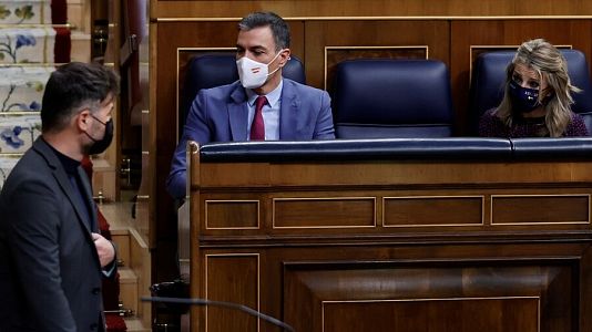 Serveis informatius Ràdio 4 - ERC anuncia un acord per establir un 6% de català a les plataformes audiovisuals