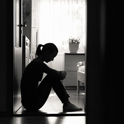 Reportajes RNE - Salir de la violencia de género arrastrando un problema de salud mental - Escuchar ahora