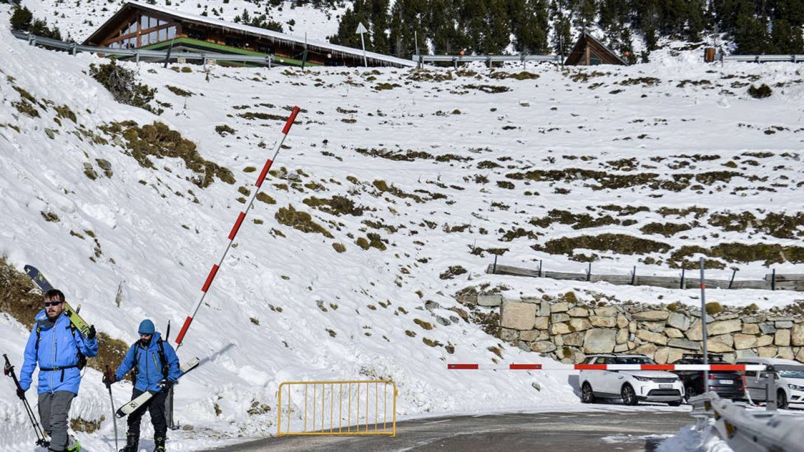 El mal temps obliga a suspendre temporalment el dispositiu de recerca de l'home perdut a Setcases