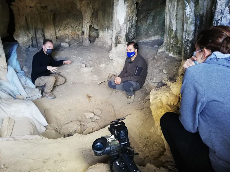 Excavaciones en la cueva dels Diablets - 30/11/21 - Escuchar ahora