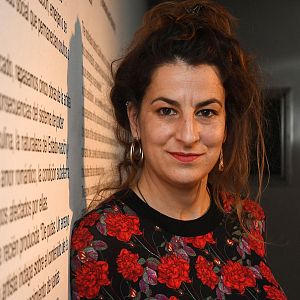 El ojo crítico - El ojo crítico - Núria Güell, premio El Ojo Crítico de Artes Visuales 2021 - 30/11/21 - escuchar ahora