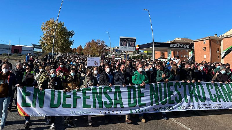 Más cerca - "En defensa de nuestro campo" - Escuchar ahora 