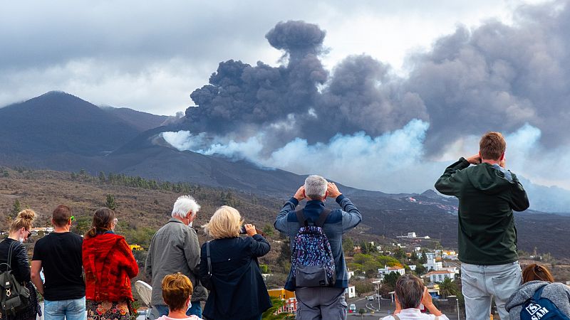 14 horas Fin de Semana - El volcán dispara la ocupación turística en el puente de la Constitución - Escuchar ahora