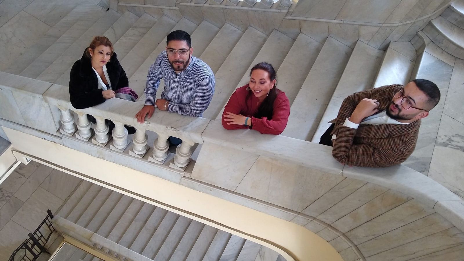 Más cerca - Formación y empleo por la igualdad de la comunidad gitana - Escuchar ahora 