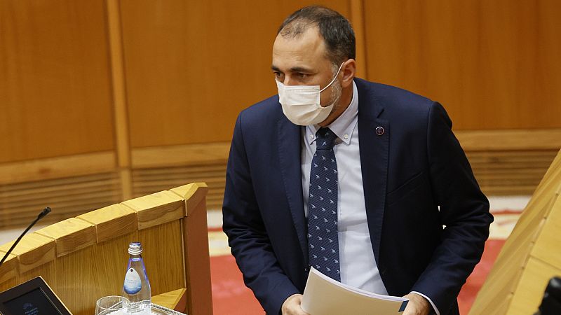 Las Mañanas de RNE con Íñigo Alfonso - Galicia descarta vacunar a niños en los colegios: "Los podemos vacunar en poco tiempo" - Escuchar ahora