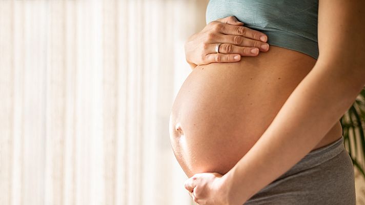 Reportajes RNE - Las condiciones económicas retrasan la maternidad en España - Escuchar ahora