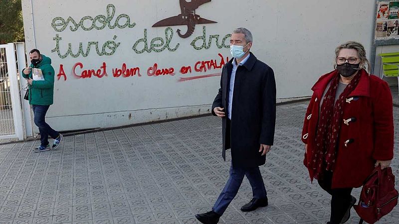 24 horas - La Justicia ordena a la Generalitat proteger a la familia de Canet que pidió clases en castellano - Escuchar ahora